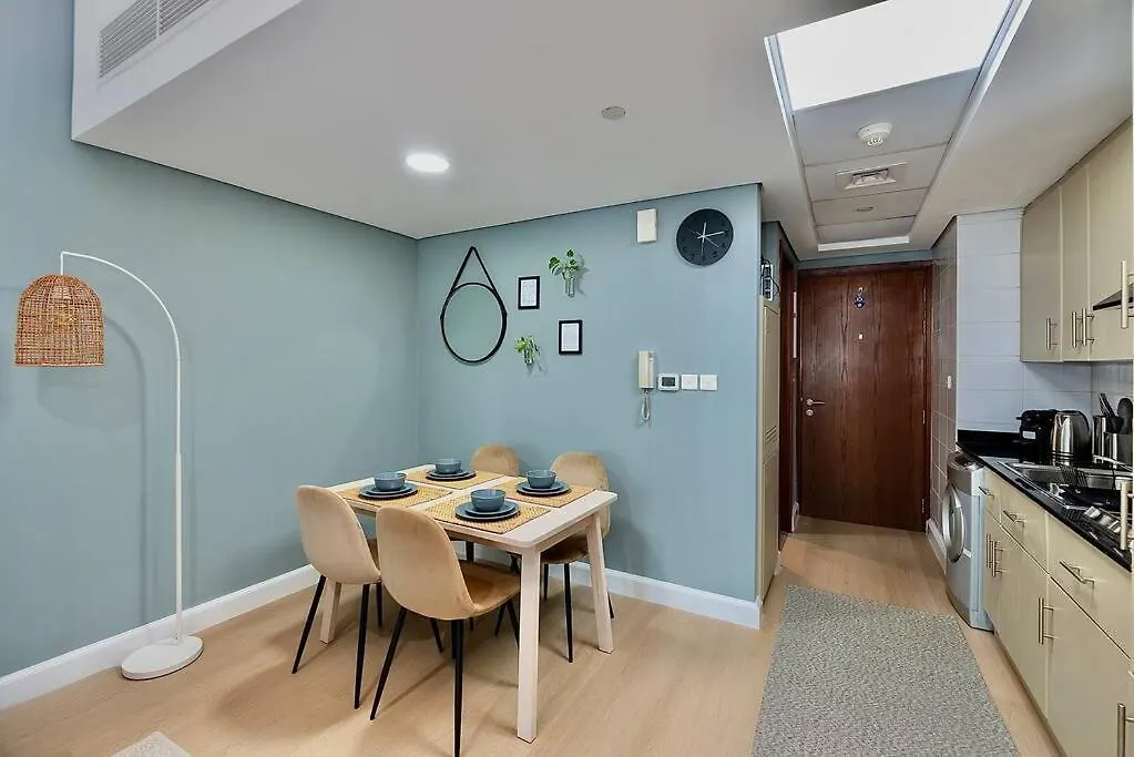 Renovated Lake Terrace Studio Jlt Next To Metro! Dubai United Arab Emirates