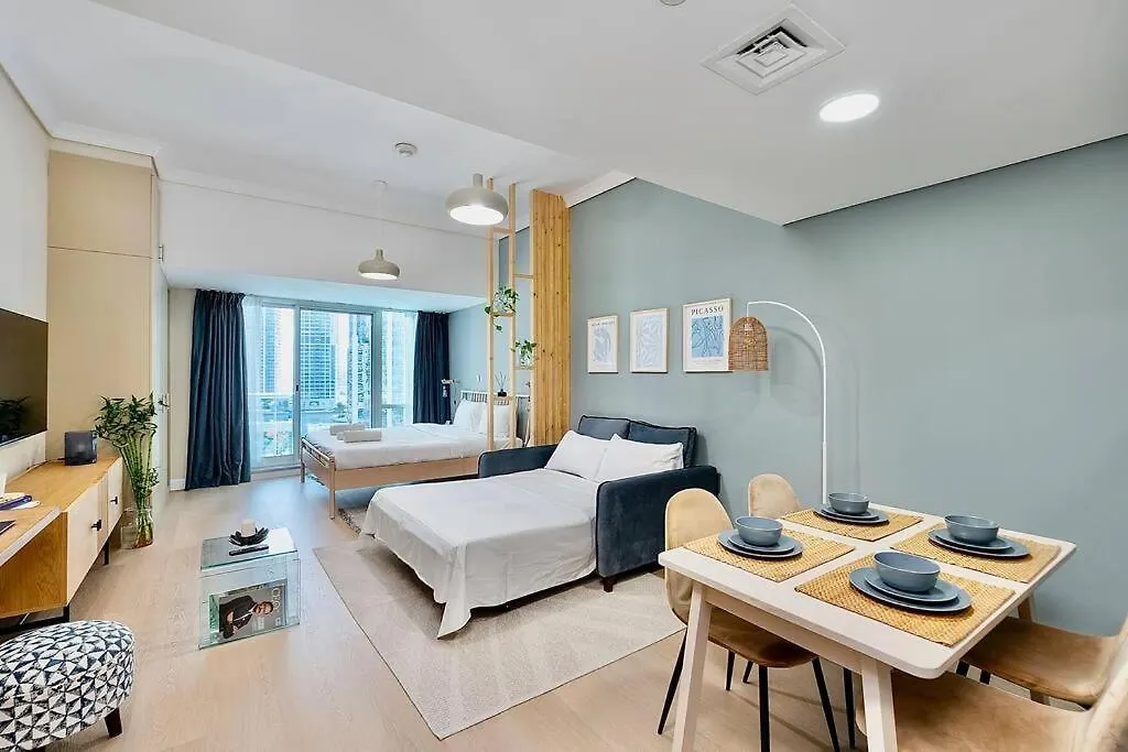 Renovated Lake Terrace Studio Jlt Next To Metro! Dubai